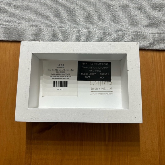 Black and White Wooden Sign - Picture 3 of 3